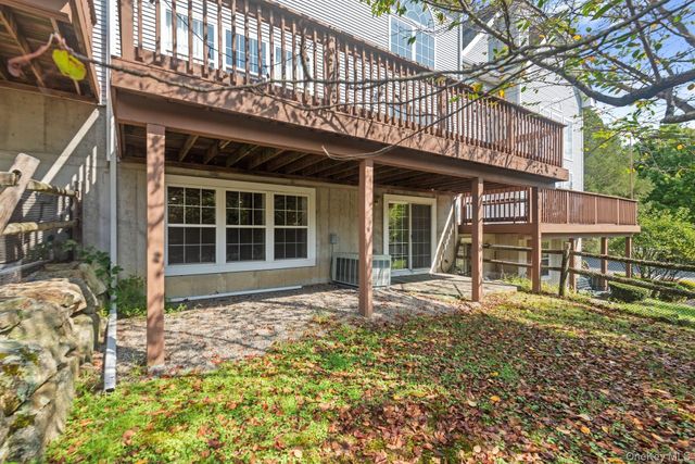 38 Mulberry Drive, Tuxedo Park, NY 10987