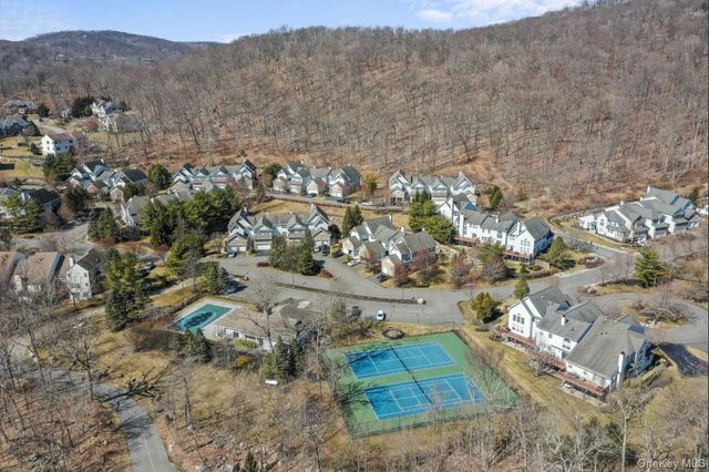 38 Mulberry Drive, Tuxedo Park, NY 10987