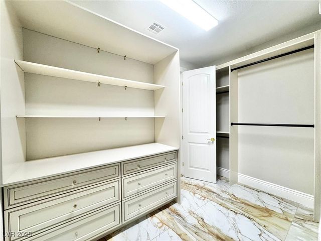 4596 Bersaglio Street, Las Vegas, NV 89135