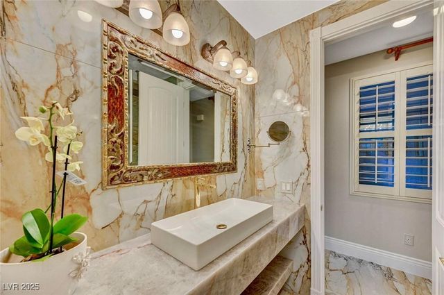 4596 Bersaglio Street, Las Vegas, NV 89135