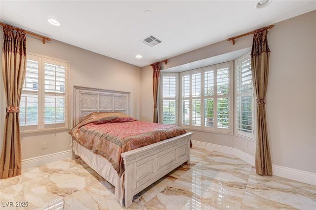 4596 Bersaglio Street, Las Vegas, NV 89135