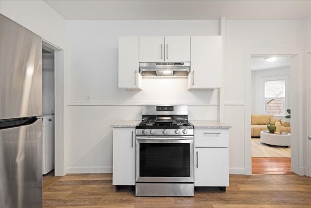 87 Bailey St 2, Boston, MA 02124