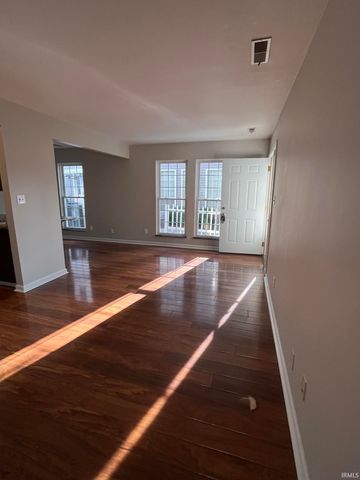 5028 Woodmark Drive, Fort Wayne, IN 46815