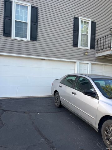 5028 Woodmark Drive, Fort Wayne, IN 46815