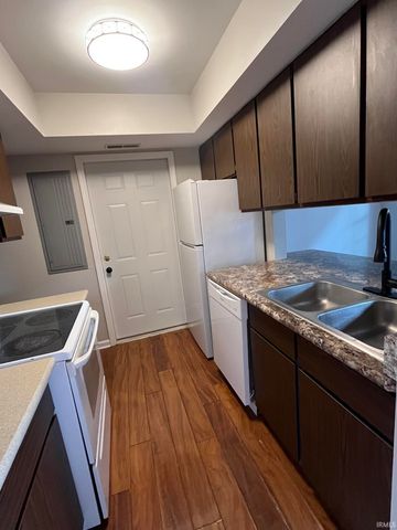 5028 Woodmark Drive, Fort Wayne, IN 46815