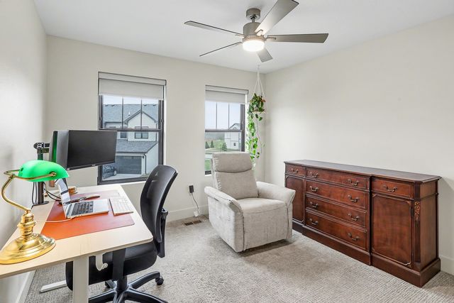 2119 SW Chautauqua Lane, Ankeny, IA 50023