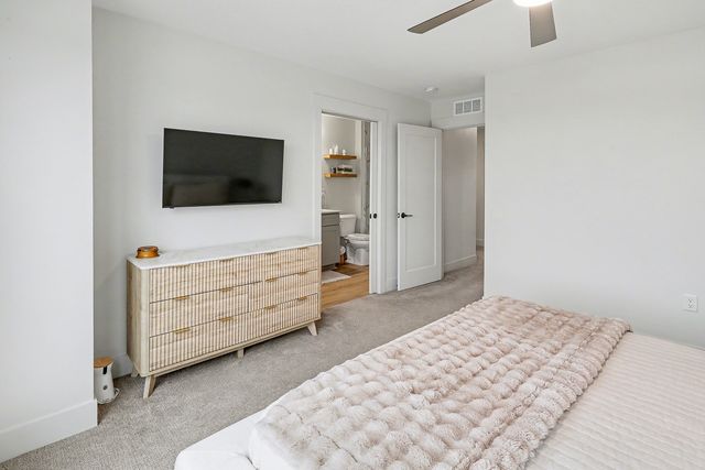 2119 SW Chautauqua Lane, Ankeny, IA 50023