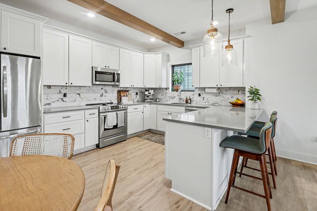 2119 SW Chautauqua Lane, Ankeny, IA 50023