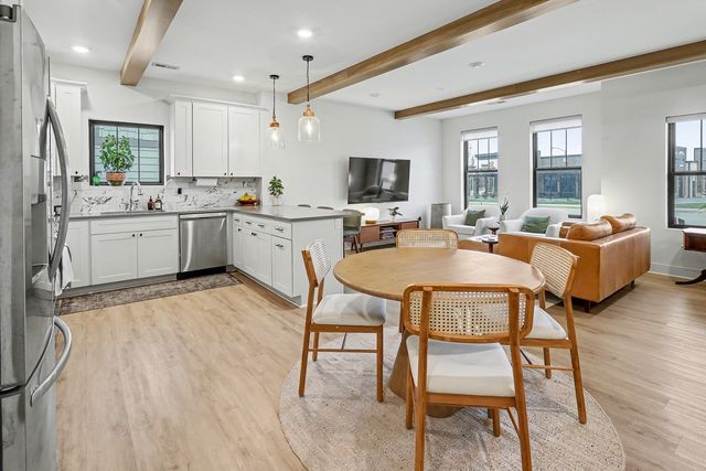 2119 SW Chautauqua Lane, Ankeny, IA 50023