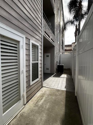 3666 3rd Avenue 105, San Diego, CA 92103