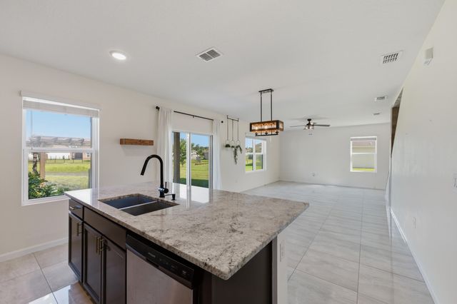 3044 Woodswalk Drive, Fort Pierce, FL 34945