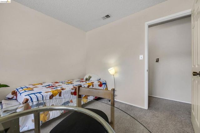2567 El Portal Dr A, San Pablo, CA 94806