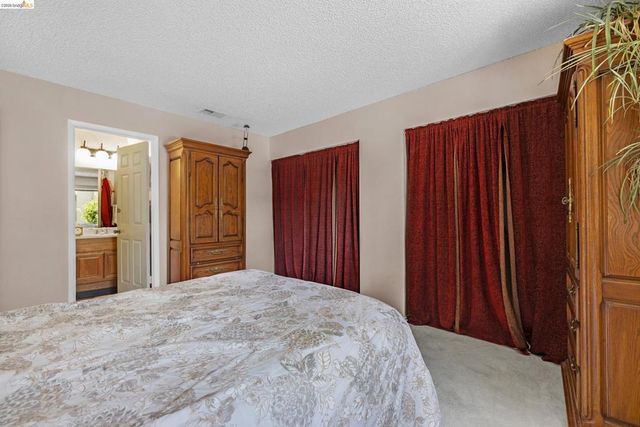 2567 El Portal Dr A, San Pablo, CA 94806