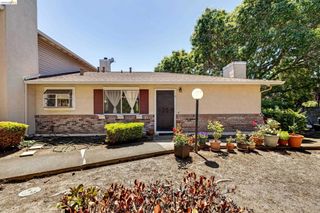 2567 El Portal Dr A, San Pablo, CA 94806