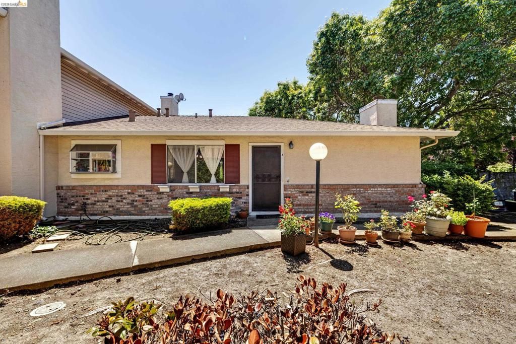 2567 El Portal Dr A, San Pablo, CA 94806