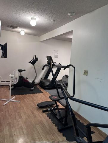 2801 Flag Avenue N 102, New Hope, MN 55427