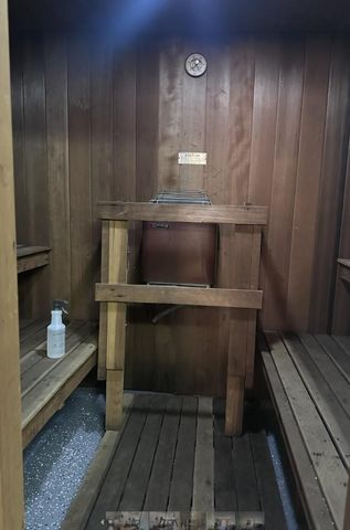 2801 Flag Avenue N 102, New Hope, MN 55427