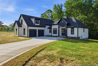 7927 Julian Road NW, Dunn, NC 28334