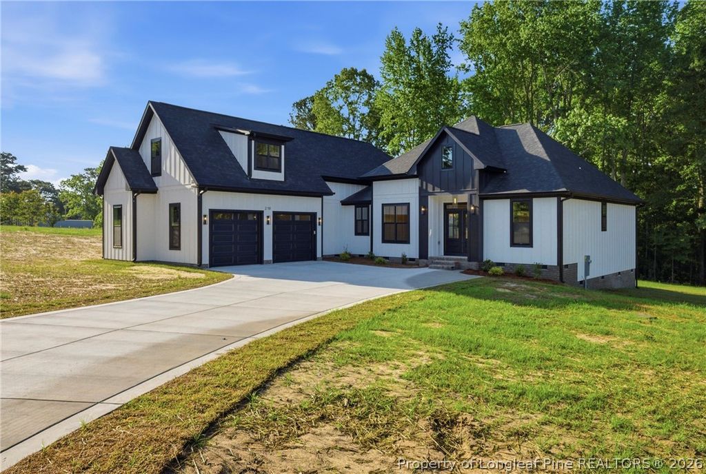 7927 Julian Road NW, Dunn, NC 28334