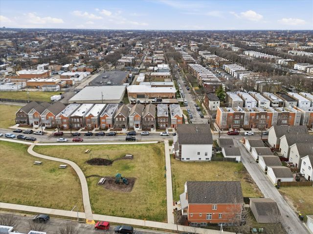 5355 W Galewood Avenue B, Chicago, IL 60639