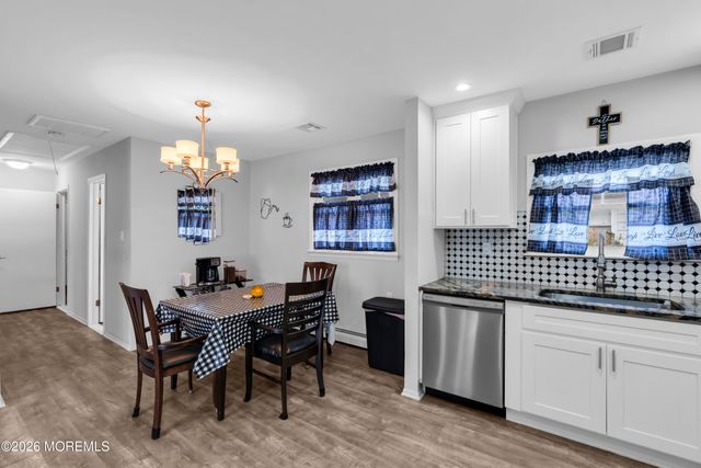 27 Anguilla Lane, Toms River, NJ 08757