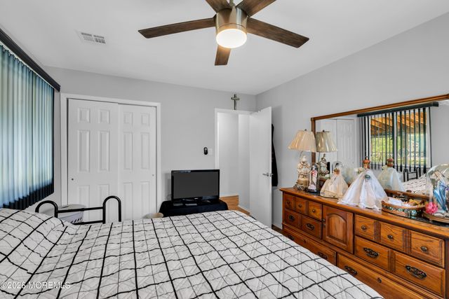 27 Anguilla Lane, Toms River, NJ 08757