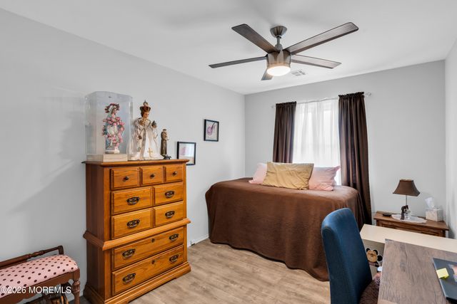 27 Anguilla Lane, Toms River, NJ 08757