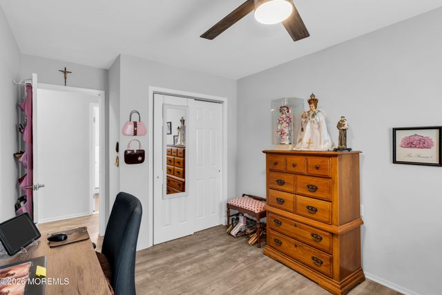 27 Anguilla Lane, Toms River, NJ 08757