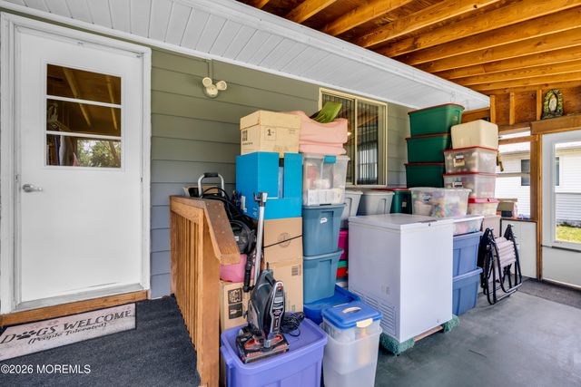27 Anguilla Lane, Toms River, NJ 08757