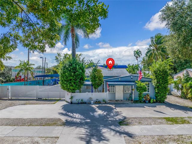 1812 Coolidge St, Hollywood, FL 33020