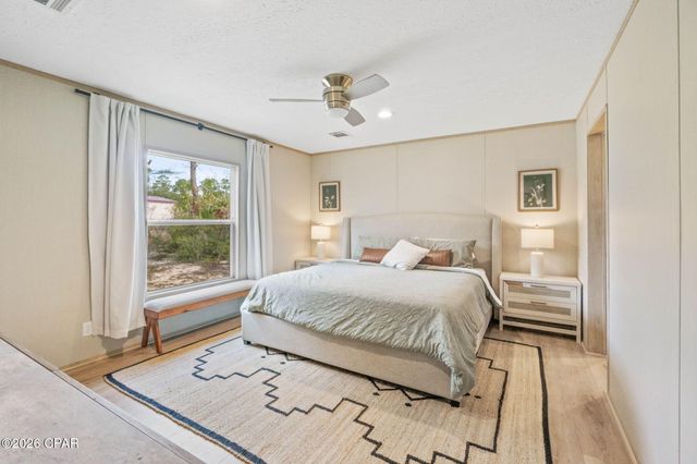 2934 Shoreline Drive, Chipley, FL 32428