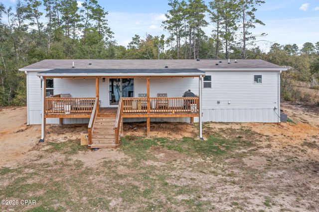 2934 Shoreline Drive, Chipley, FL 32428