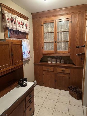 131 Union Ave, Clifton City, NJ 07011