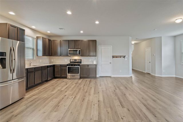 2205 Angie Kaye Drive, Conroe, TX 77301