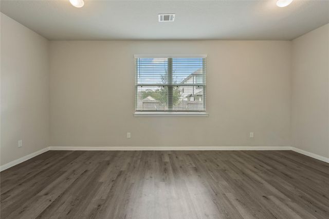 2205 Angie Kaye Drive, Conroe, TX 77301