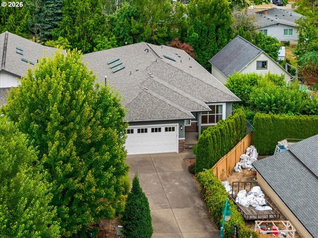 424 FOREST Pl, Forest Grove, OR 97116
