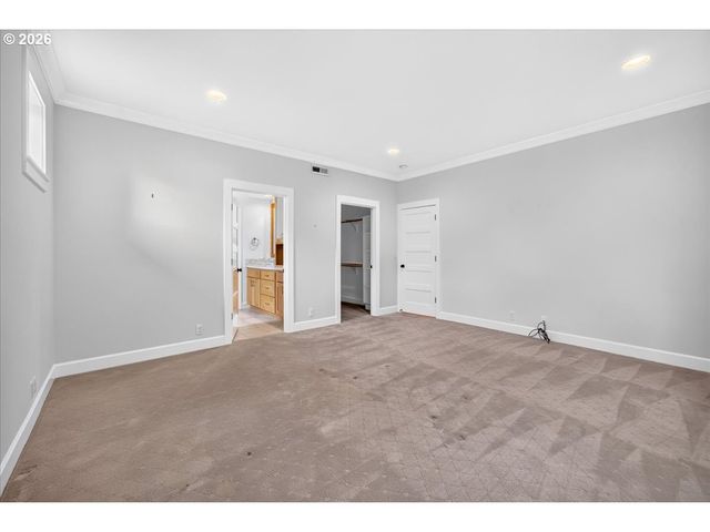 424 FOREST Pl, Forest Grove, OR 97116