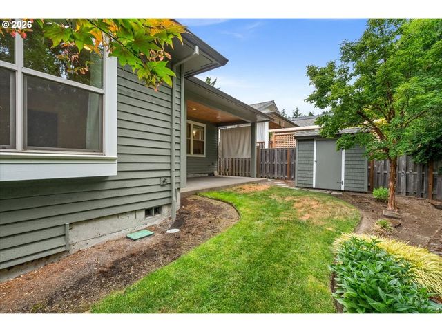 424 FOREST Pl, Forest Grove, OR 97116