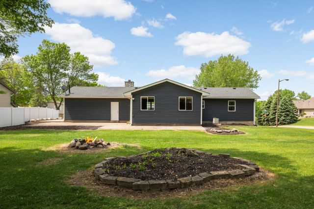 18774 Jordan Trail, Lakeville, MN 55044