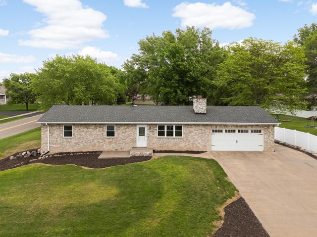 18774 Jordan Trail, Lakeville, MN 55044