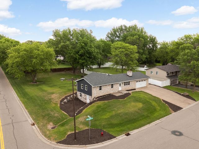 18774 Jordan Trail, Lakeville, MN 55044