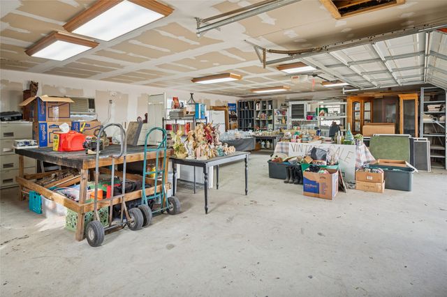 1705 E Bankhead Drive, Weatherford, TX 76086