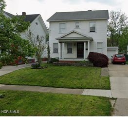 1827 Jermain Drive, Toledo, OH 43606