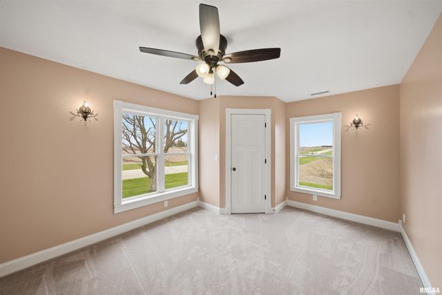 22014 N ROUTE 40, Edelstein, IL 61526