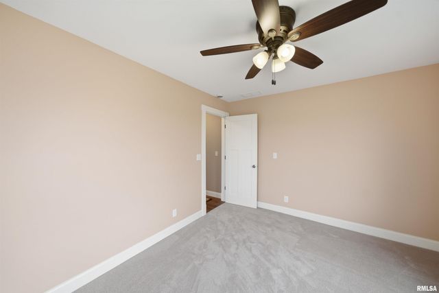 22014 N ROUTE 40, Edelstein, IL 61526