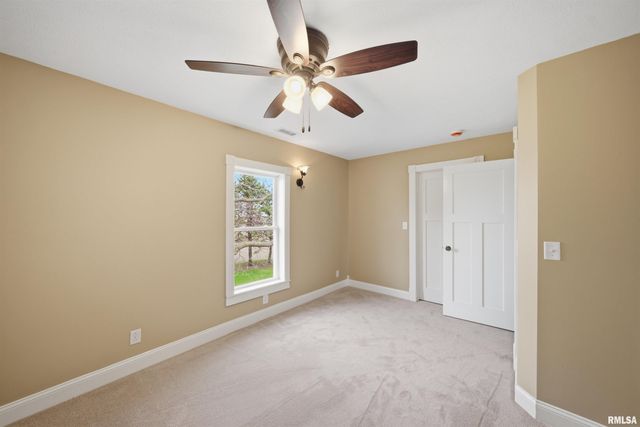 22014 N ROUTE 40, Edelstein, IL 61526