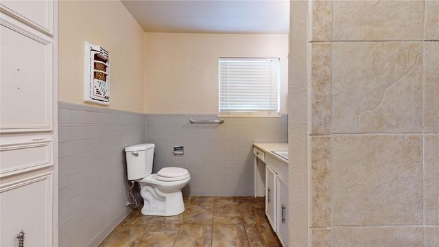 4936 Cockrell Avenue, Fort Worth, TX 76133