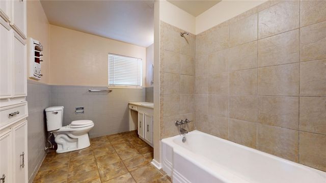 4936 Cockrell Avenue, Fort Worth, TX 76133