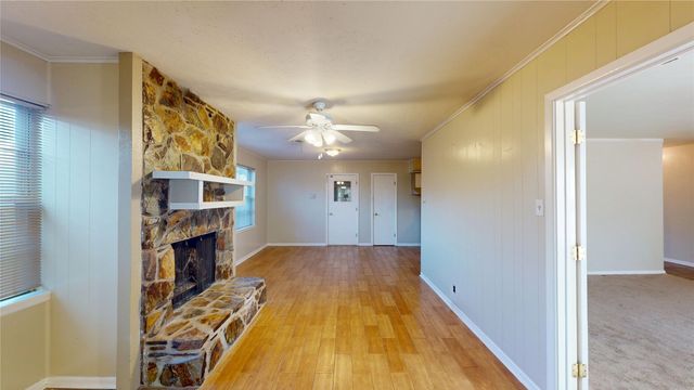 4936 Cockrell Avenue, Fort Worth, TX 76133