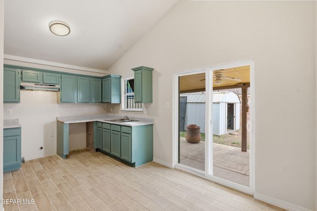 10385 Valle Fertil Drive, Socorro, TX 79927